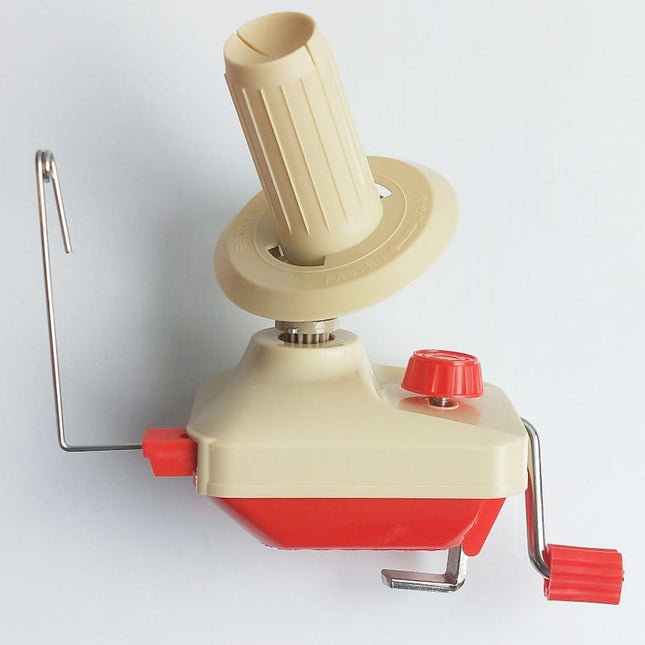 Yarn ball winder